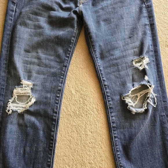 MOTHER Blue Cropped Jeans - Picture 7 of 16